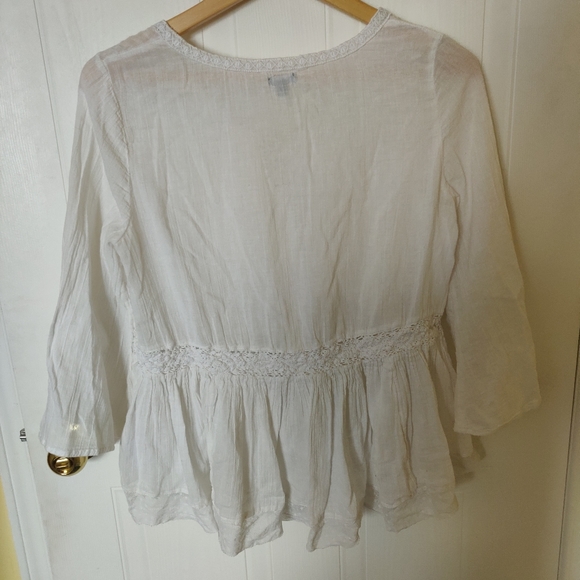 Top - Picture 2 of 5